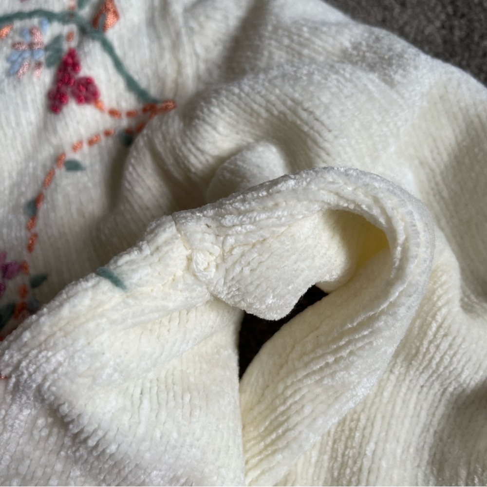Alfred Dunner floral sweater - Picture 13 of 13
